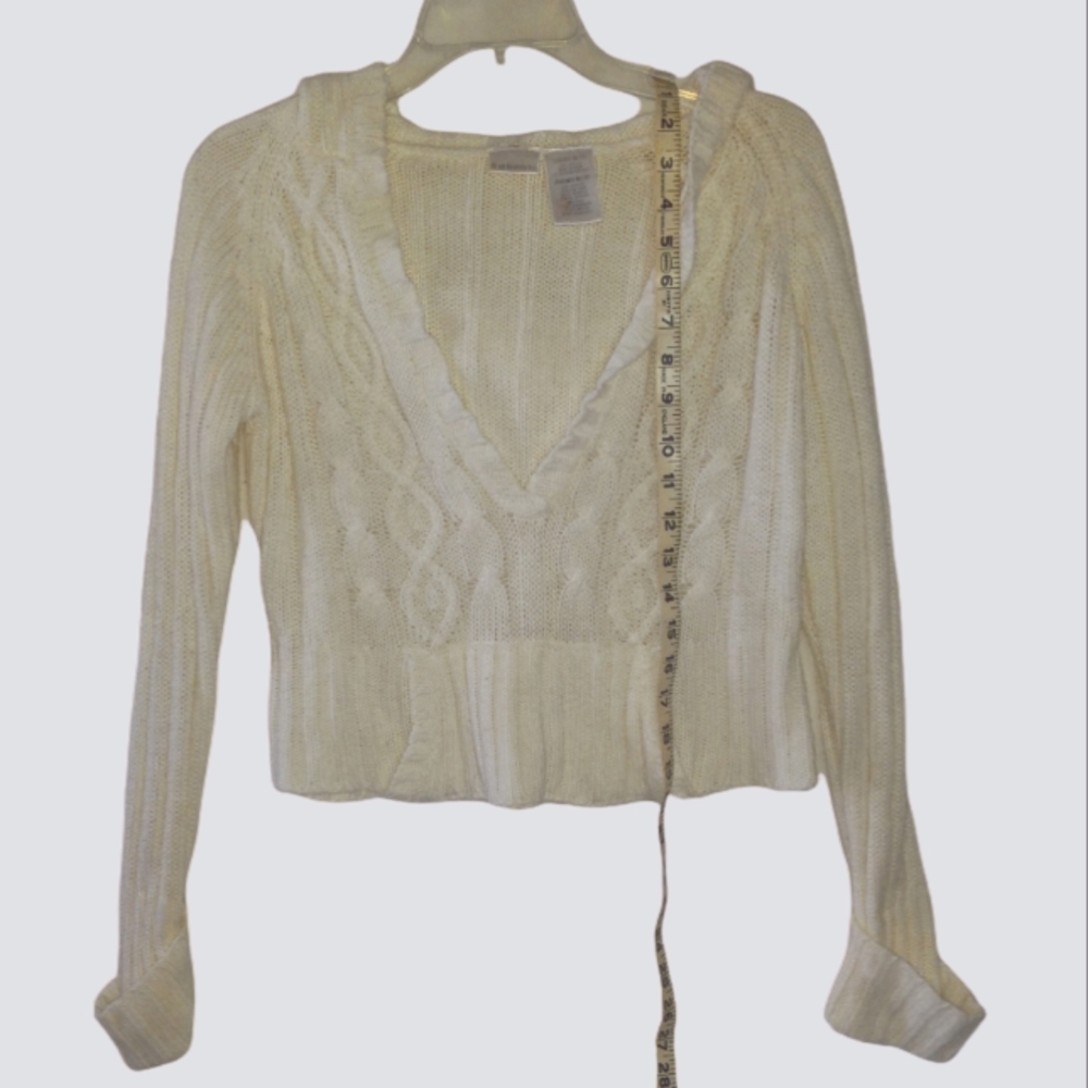 No Boundaries Junior sz m hooded crop sweater RN# 73352